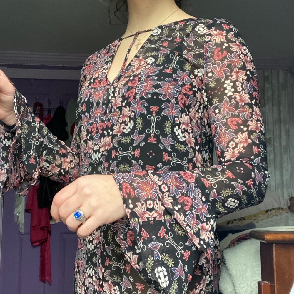 BCBGeneration floral bell sleeve top, worn once